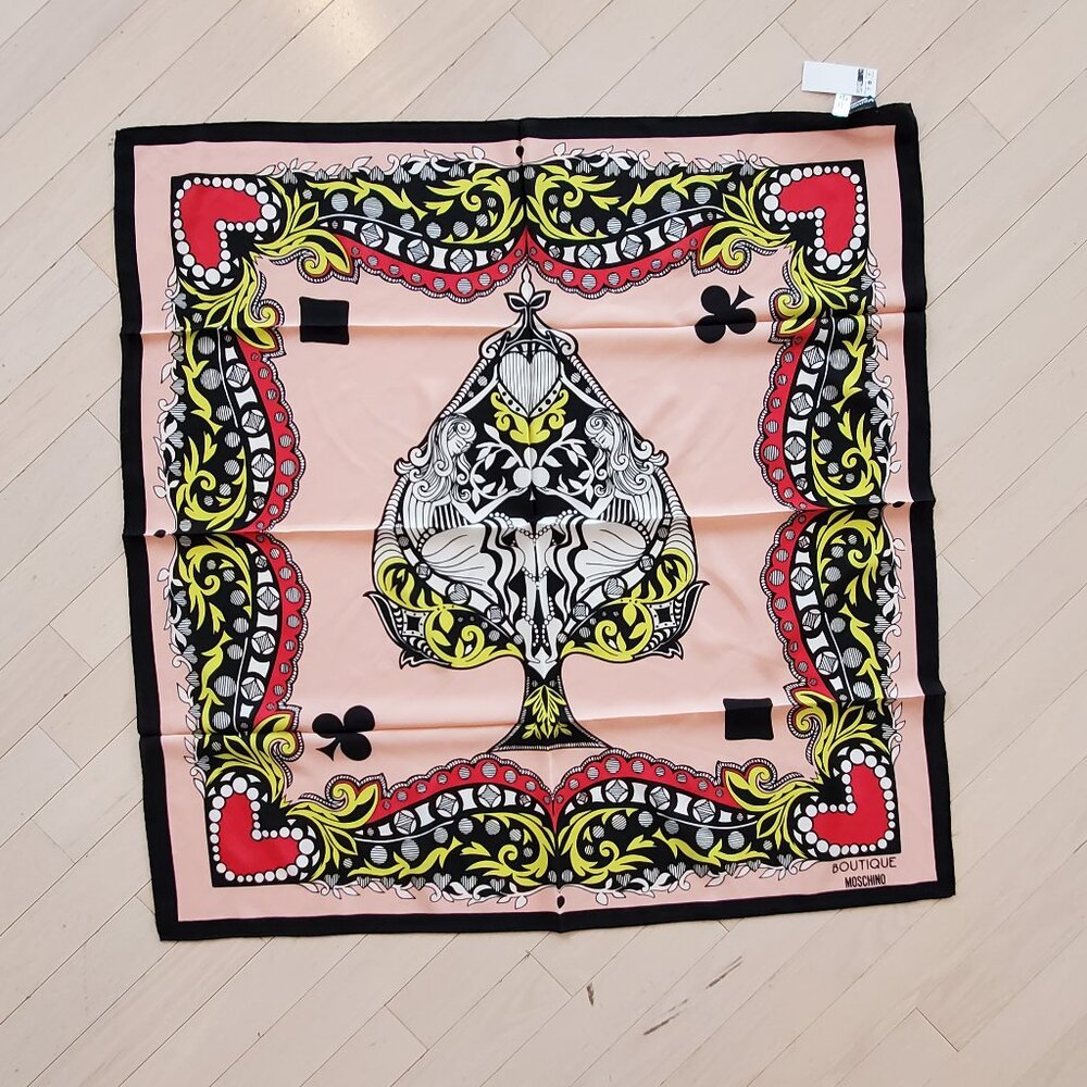 Moschino boutique! 100% Silk Scarf (83x83cm)